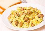 mushroom scrambled eggs.jpg